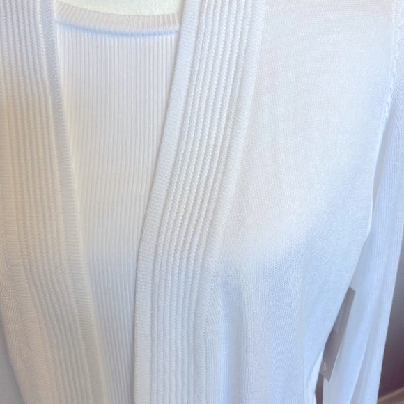 white Cyrus cardigan - Picture 2 of 6